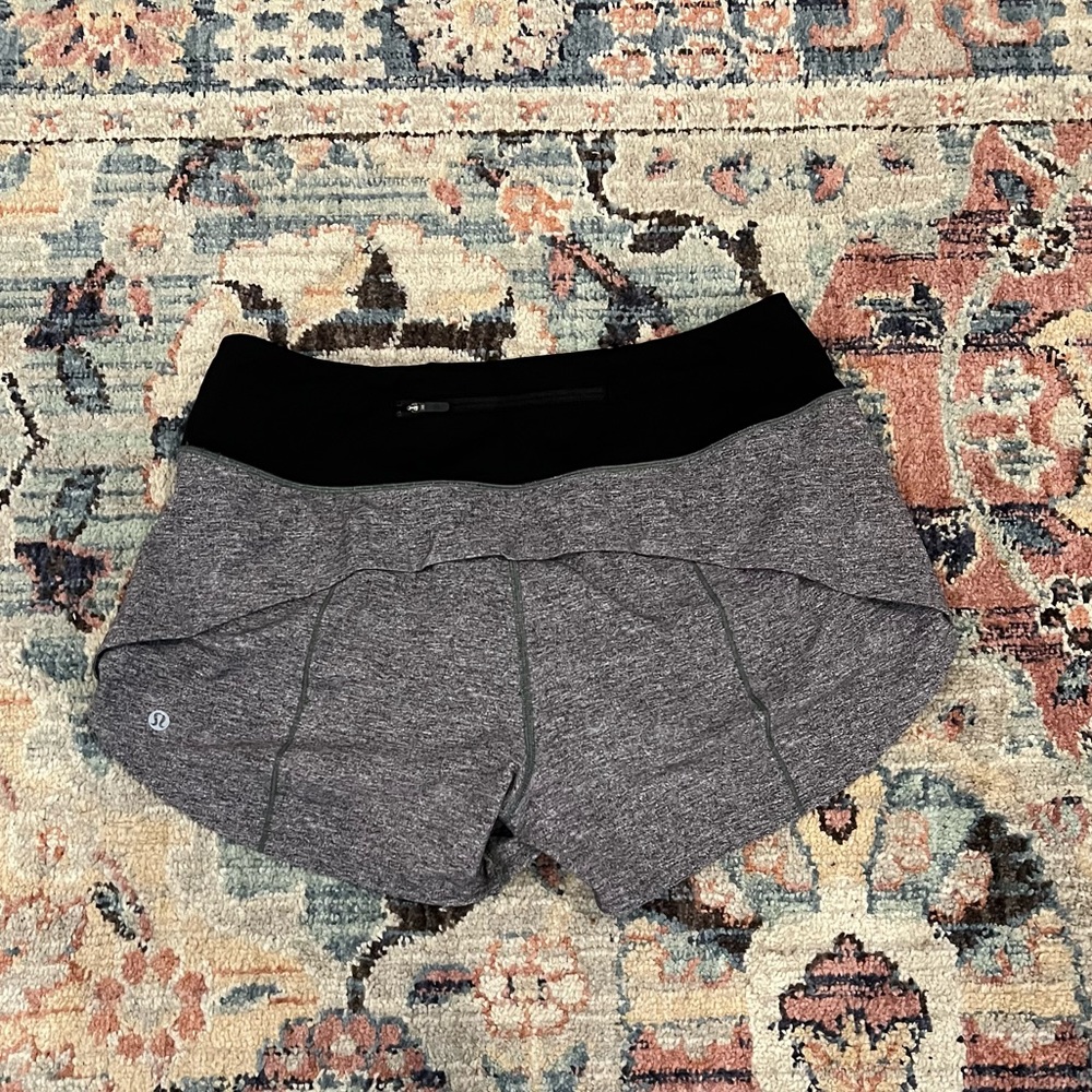 Lululemon Speed Up Mid-Rise Lined Short 4”